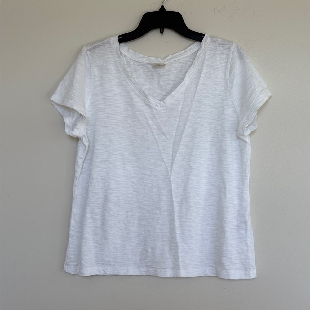 Soma White V-Neck Short Sleeve Tee